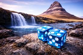 Spilavíti á netinu Heimspeki leiksins og fræðsla